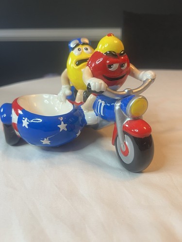 Ceramic candy dish - m&m's,